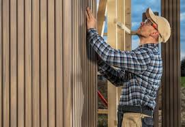 How To Choose The Right Materials for Your Siding Installation in 'Teague, TX